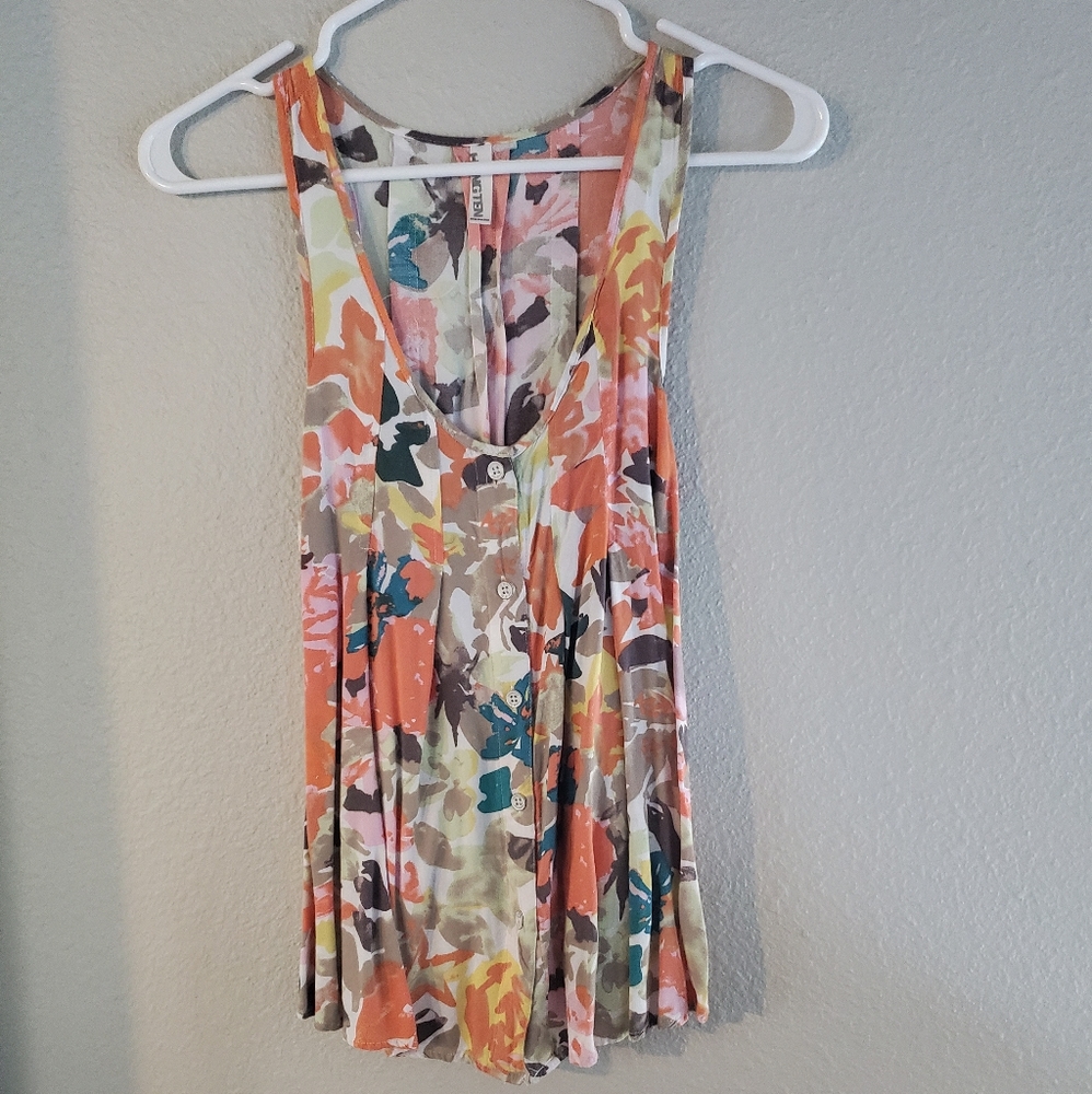 Floral tank top